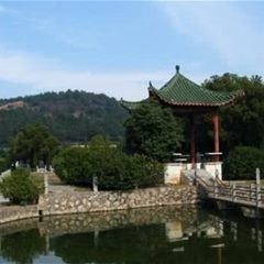 圣泉山
