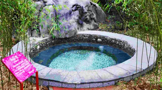 蓝调庄园温泉