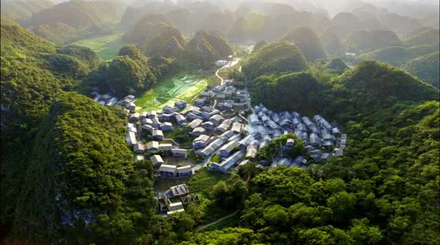 高荡千年布依古寨文化旅游景区