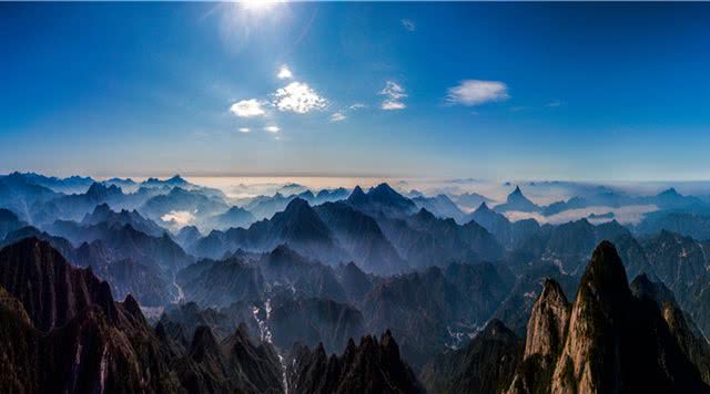 明堂山