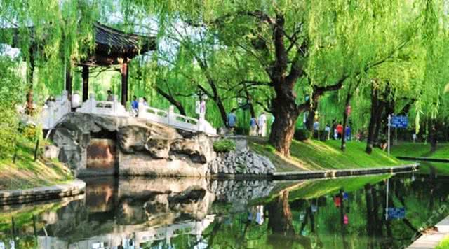 皇家御河游